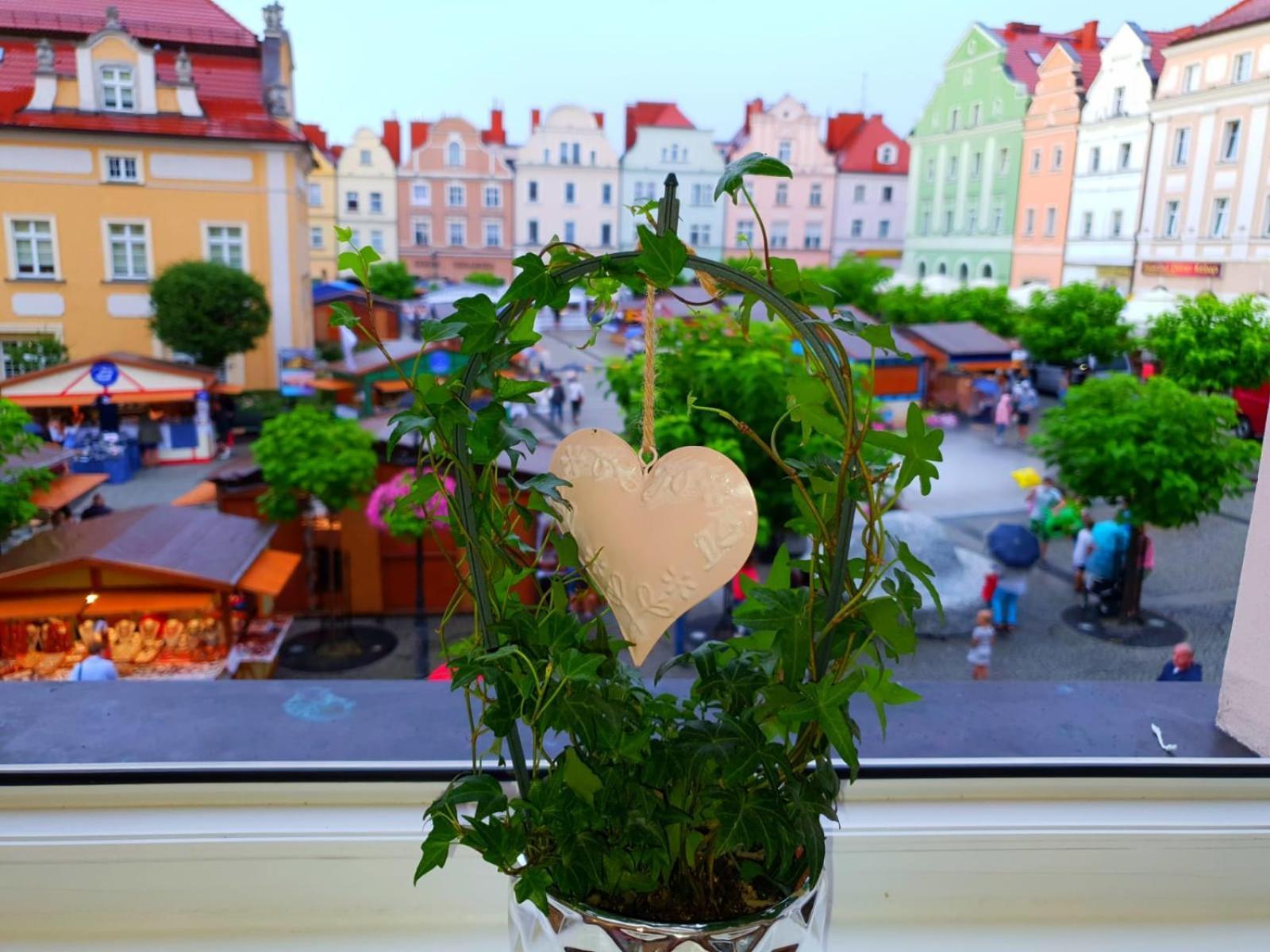 Apartament Przy Starowce - Bella Boleslawiec  Buitenkant foto