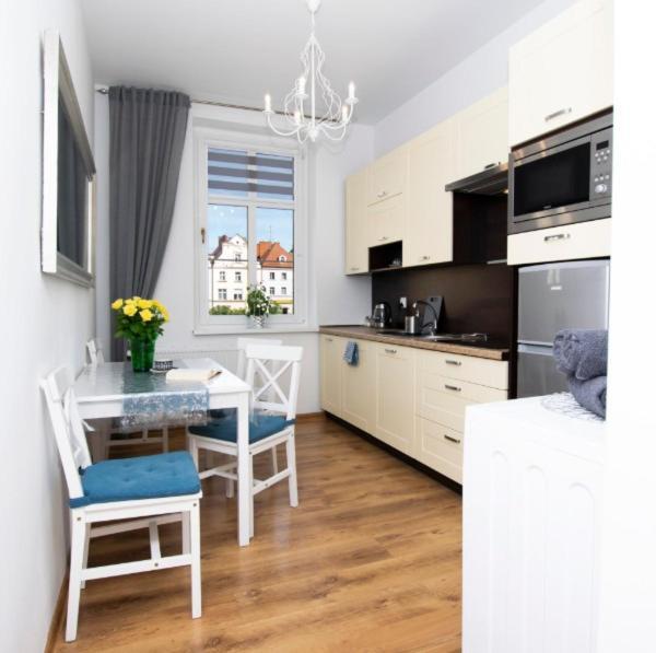 Apartament Przy Starowce - Bella Boleslawiec  Buitenkant foto